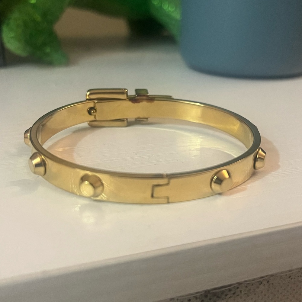 Michael kors bangle